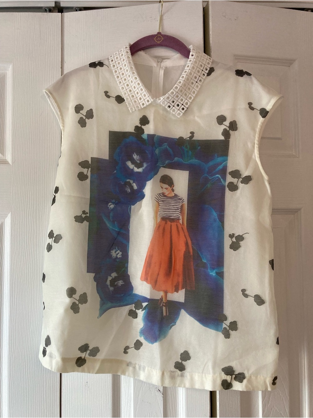 Sleeveless Embellished-Collar Blouse
